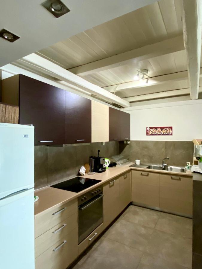 Apartamento Melolia Estate Thebes Exterior foto